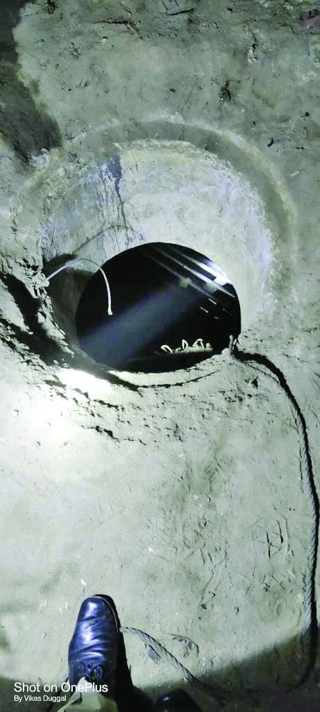Four drown in sewer