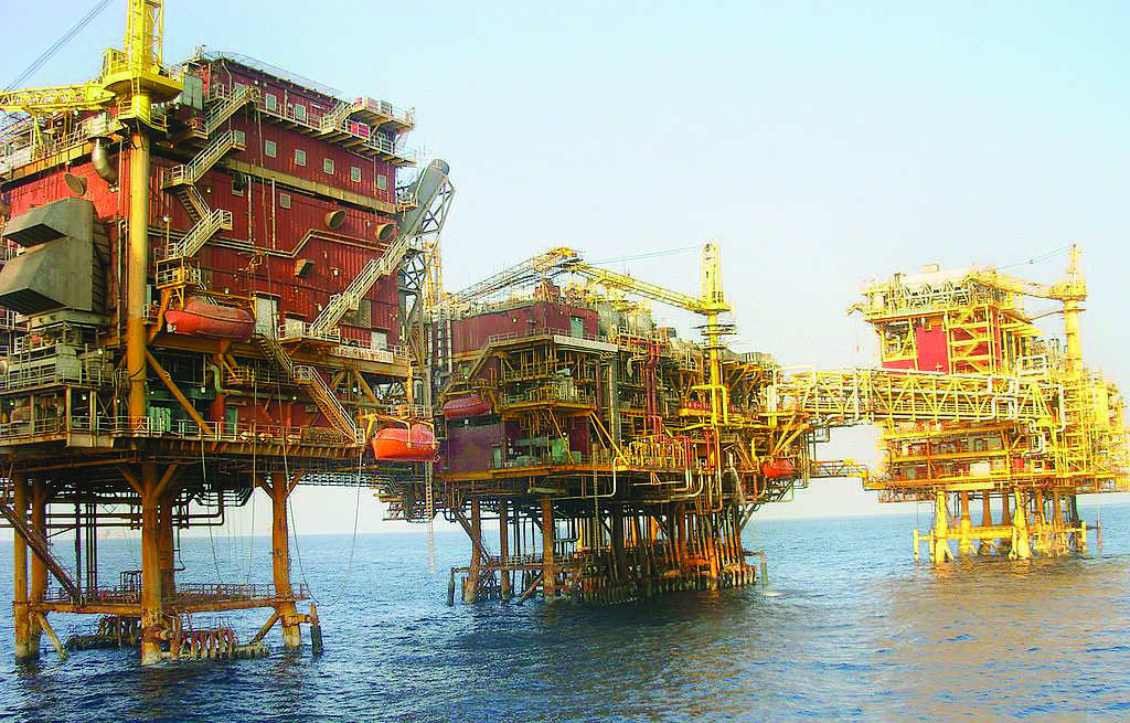Bonanza for RIL, ONGC: Gas   price to rise more than double