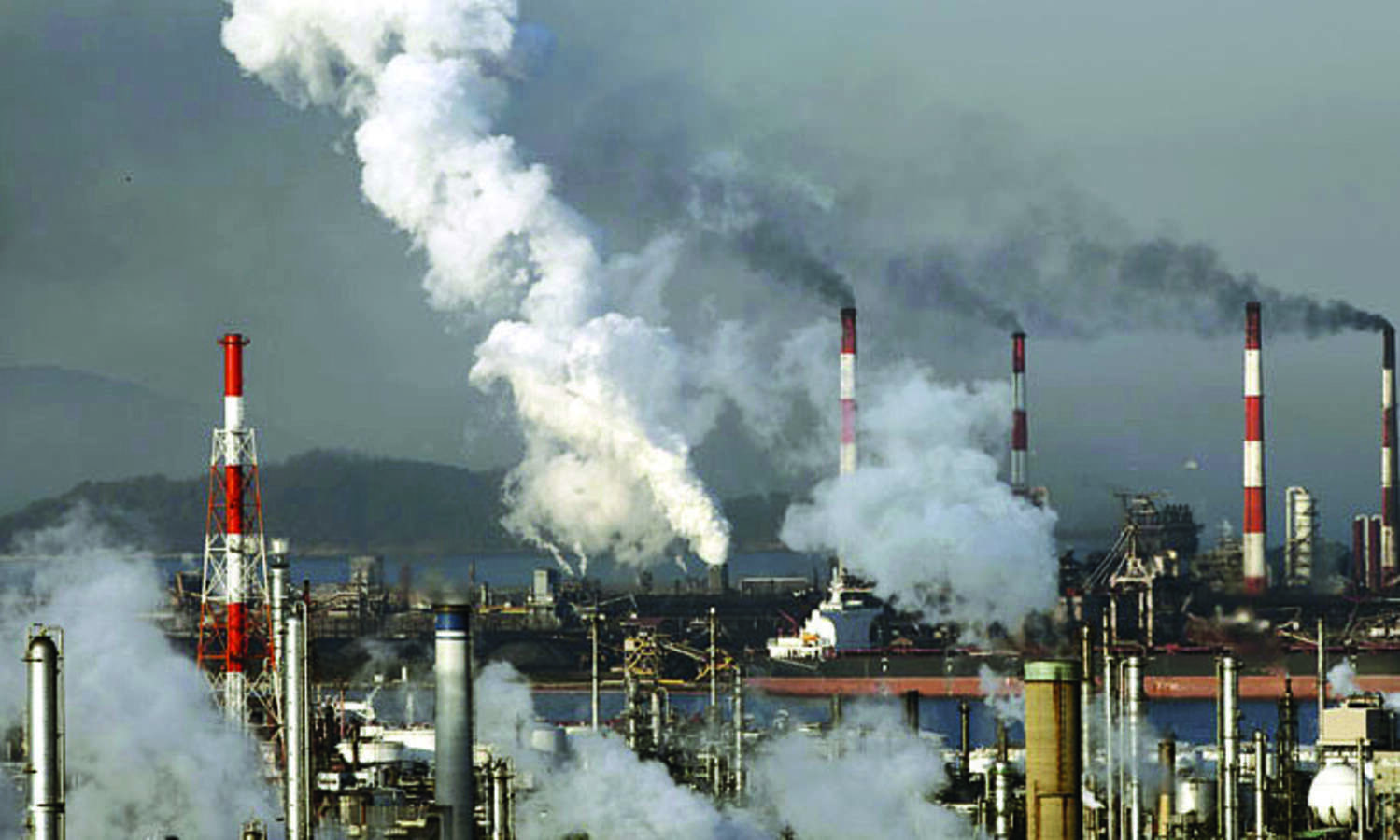 Global emissions can be halved by 2030 with major transitions in energy sector