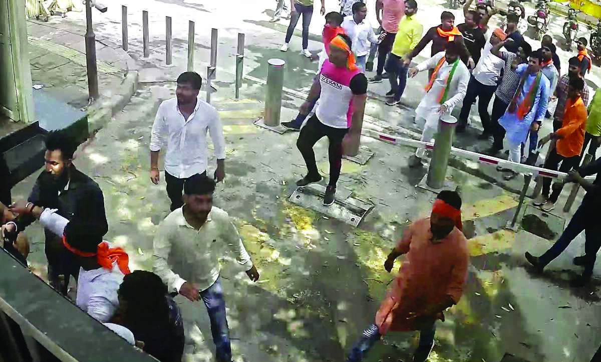 Court junks bail pleas of 8 held for vandalism outside CMs residence