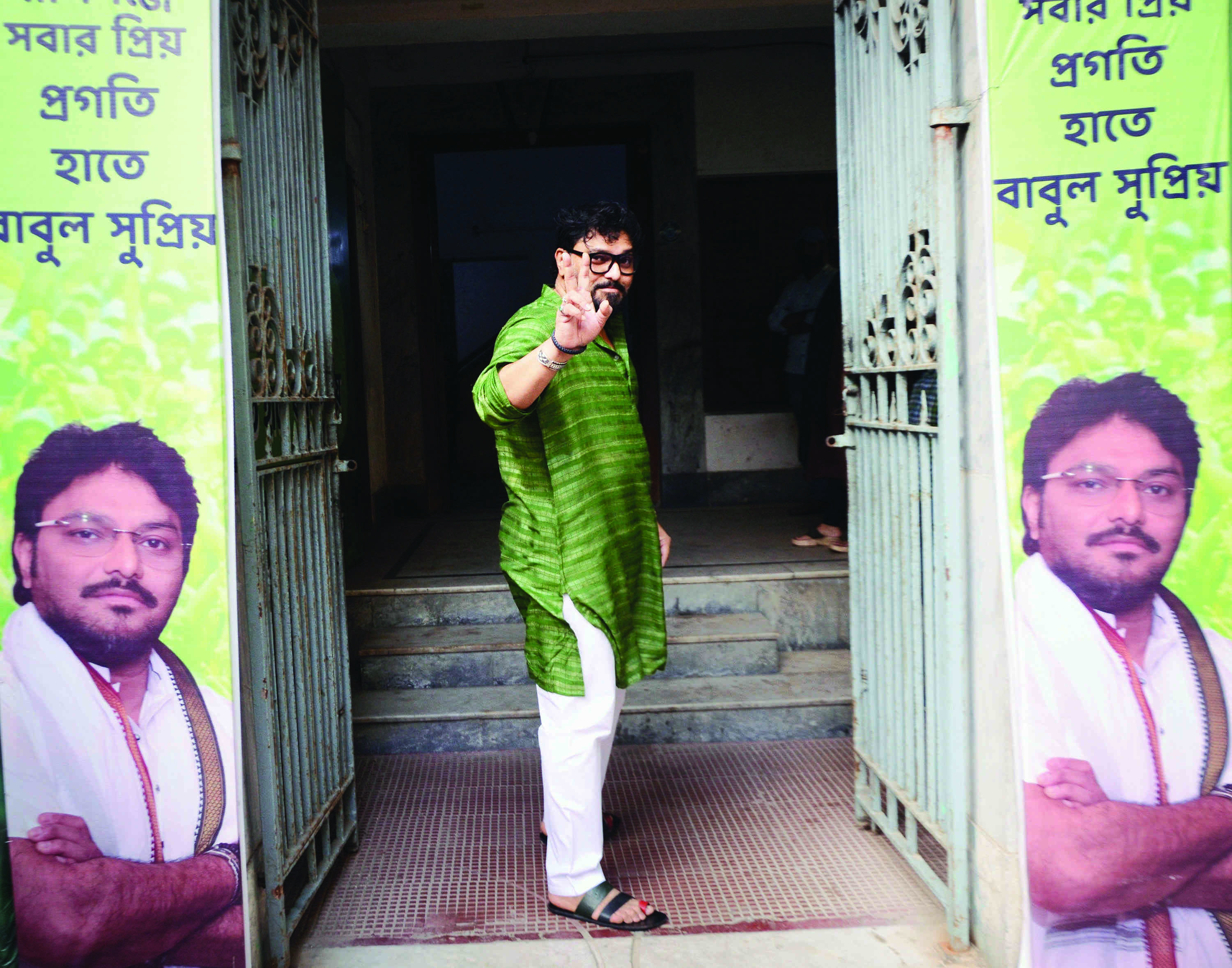 Bypolls: Babul Supriyo reaches out to voters