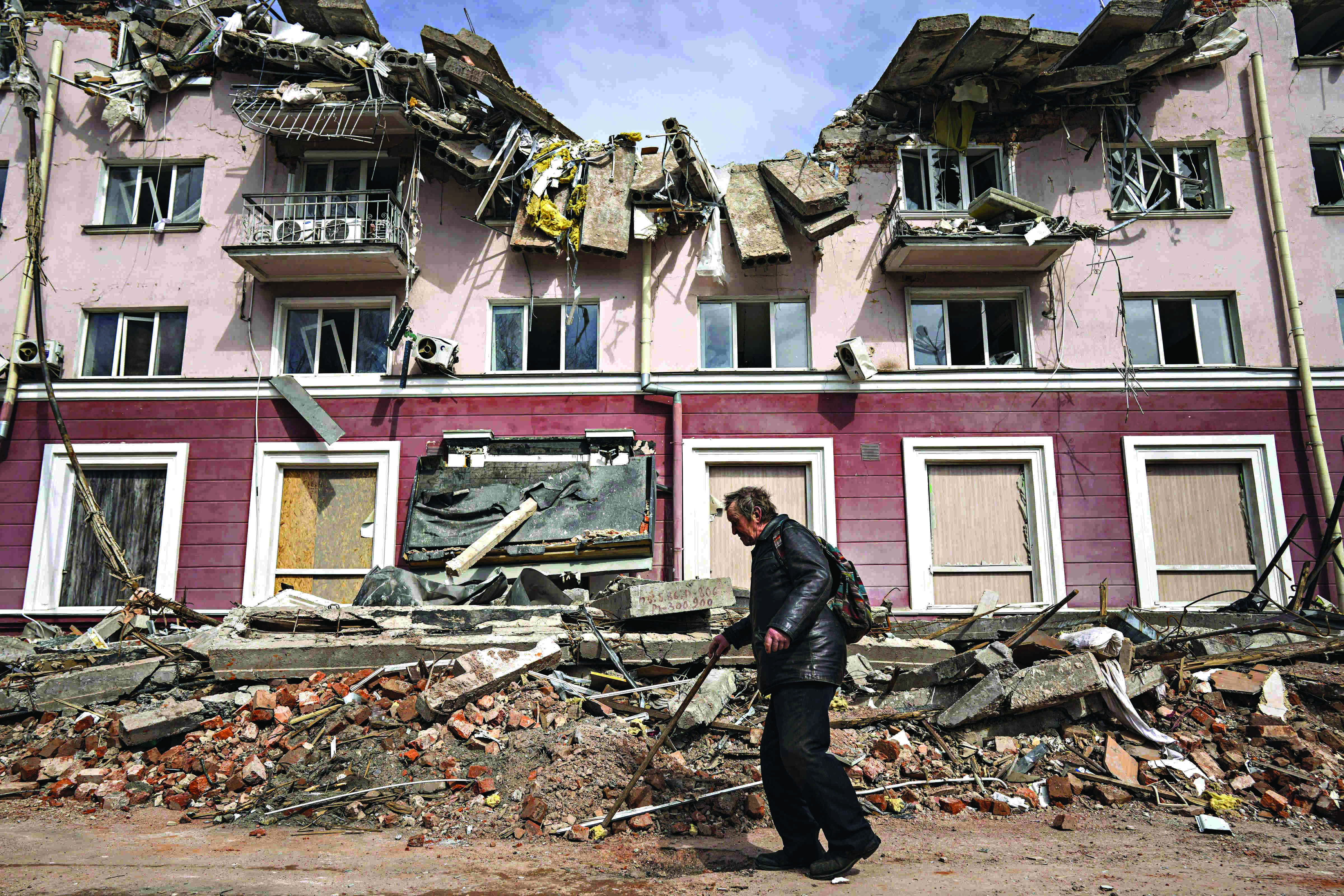 Russian retreat reveals destruction
