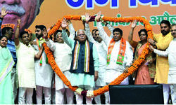 Panchkula to be developed as Metropolis like Ggm: Khattar Panchkula to be developed as Metropolis like Ggm: Khattar