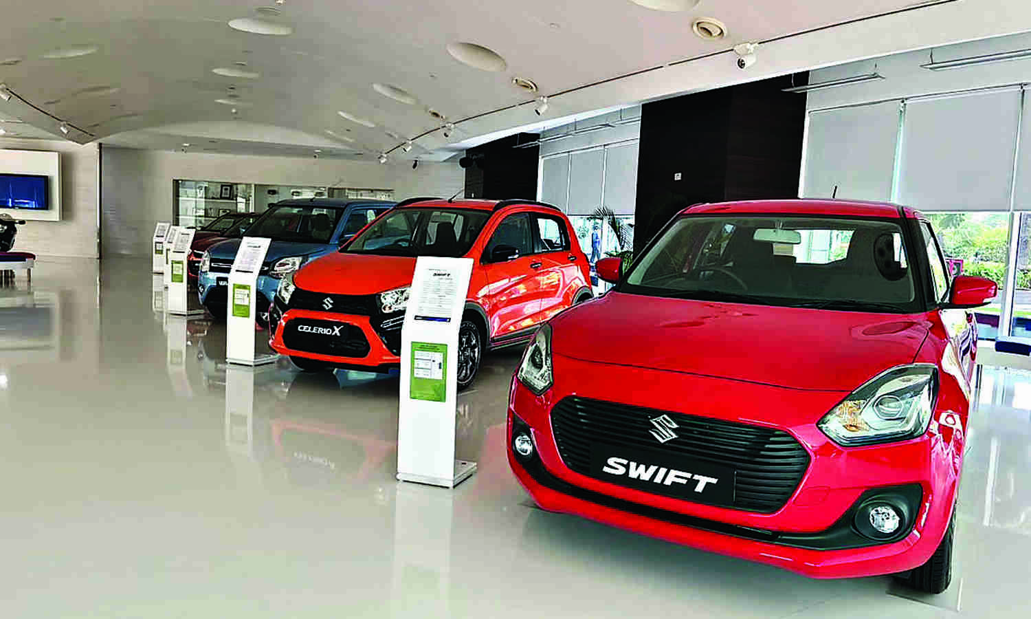 Auto wholesales fall 6% in FY22; 2-wheeler sales lowest in 10 yrs