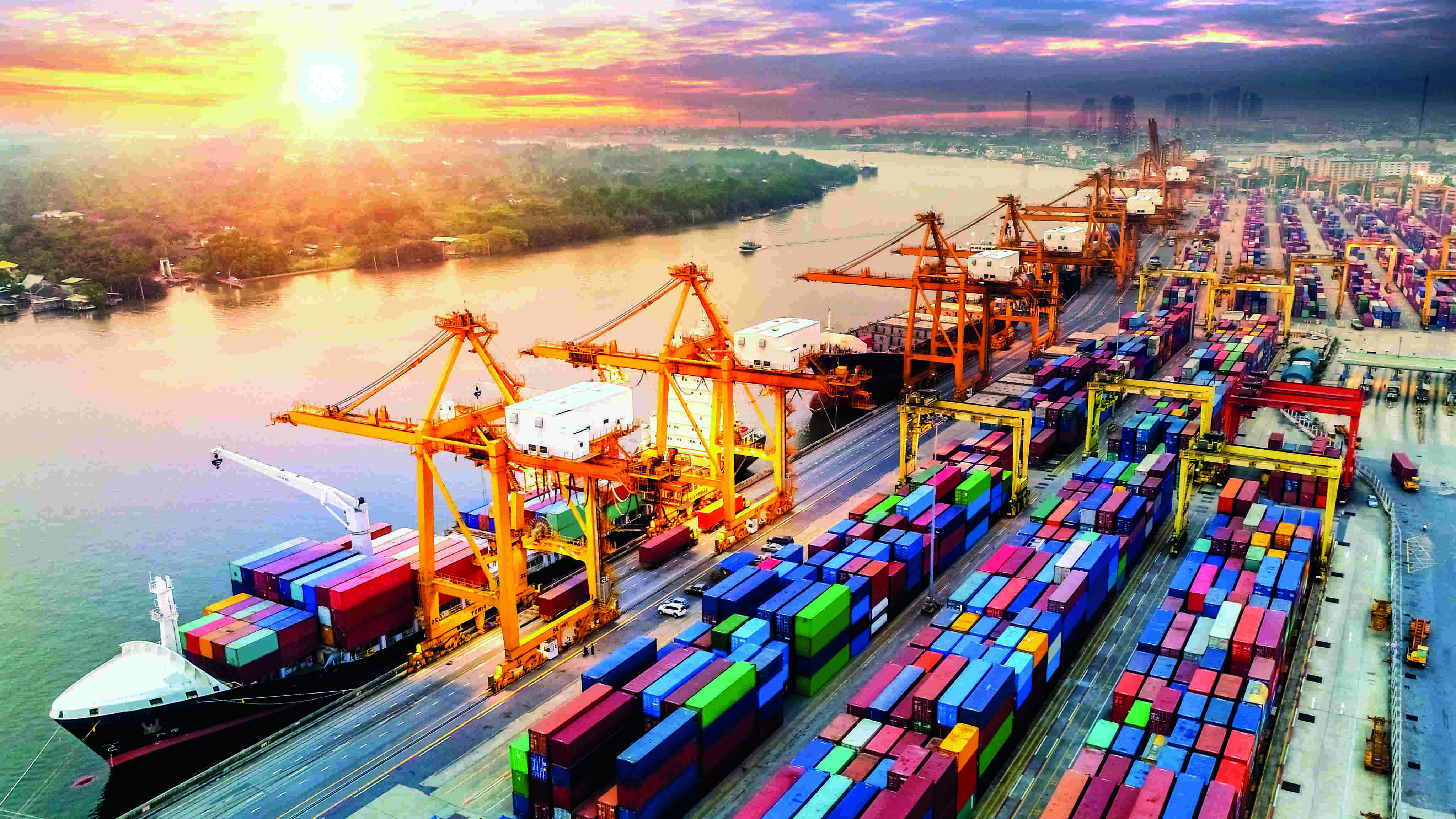Exports up 20% to $ 42 bn in March