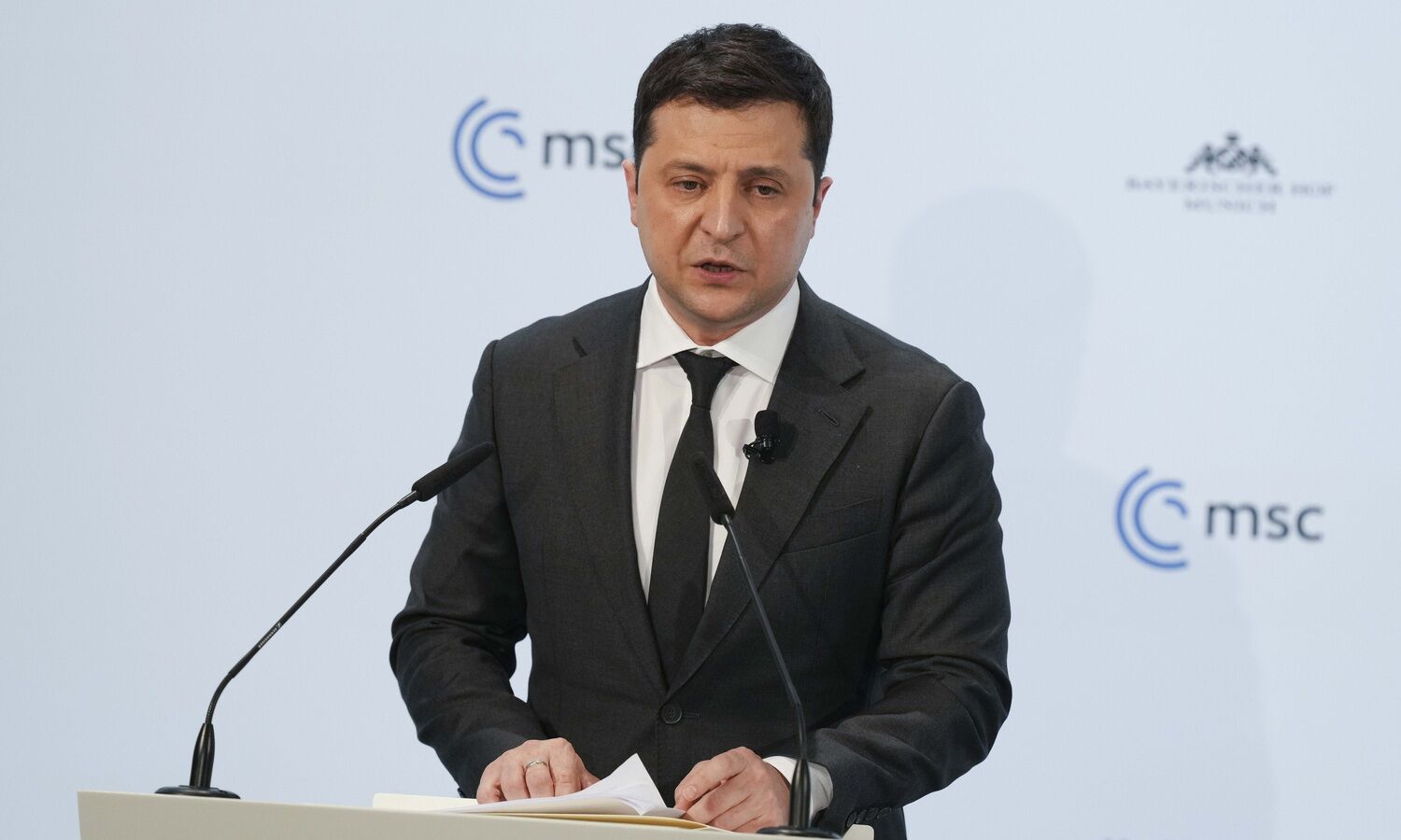 As Russia loses key ship, Zelenskyy praises nations resolve