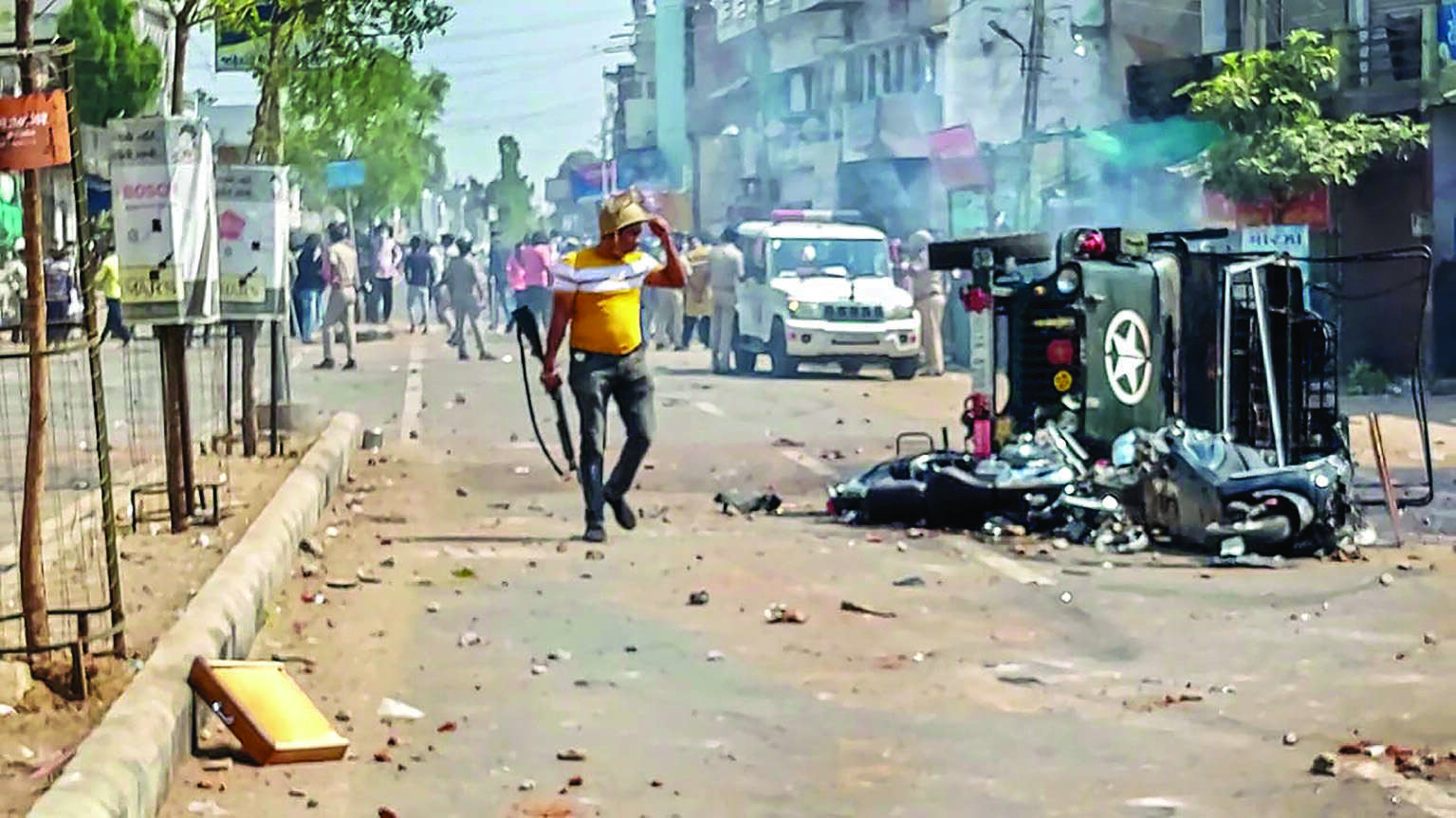 Leaders of 13 Oppn parties express concern, question PMs silence