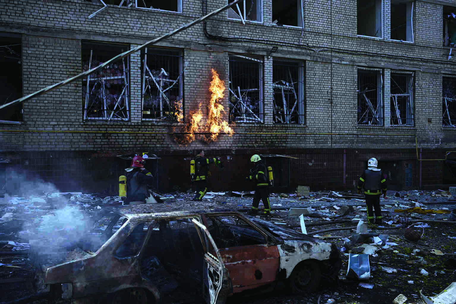 Ukraine war far from over as Russia renews strikes in Kyiv Ukraine war far from over as Russia renews strikes in Kyiv