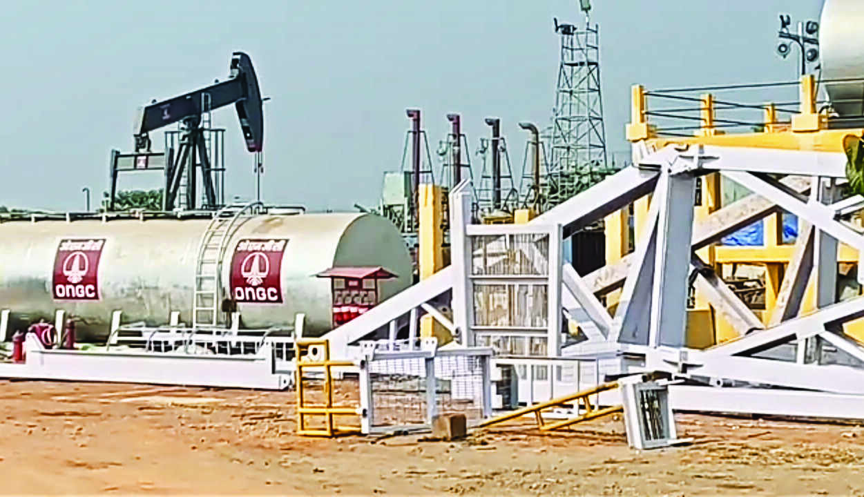 After Baigachi, oil & natural gas extraction starts at Doulatpur in North 24-Parganas district After Baigachi, oil & natural gas extraction starts at Doulatpur in North 24-Parganas district