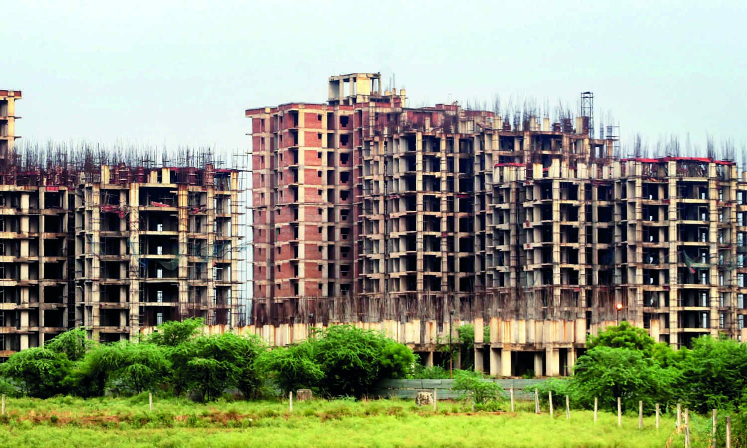 Grant loans to real estate projects after ensuring govt approvals: RBI to NBFCs