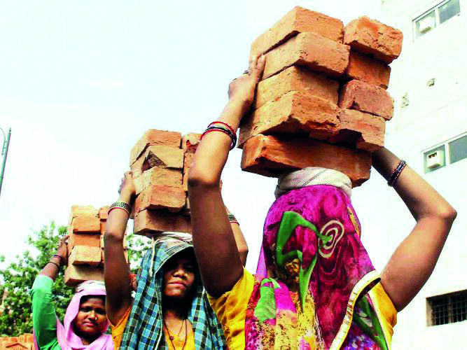 Unorganised sector: Aid of Rs 245 cr given in 2021-22 FY Unorganised sector: Aid of Rs 245 cr given in 2021-22 FY