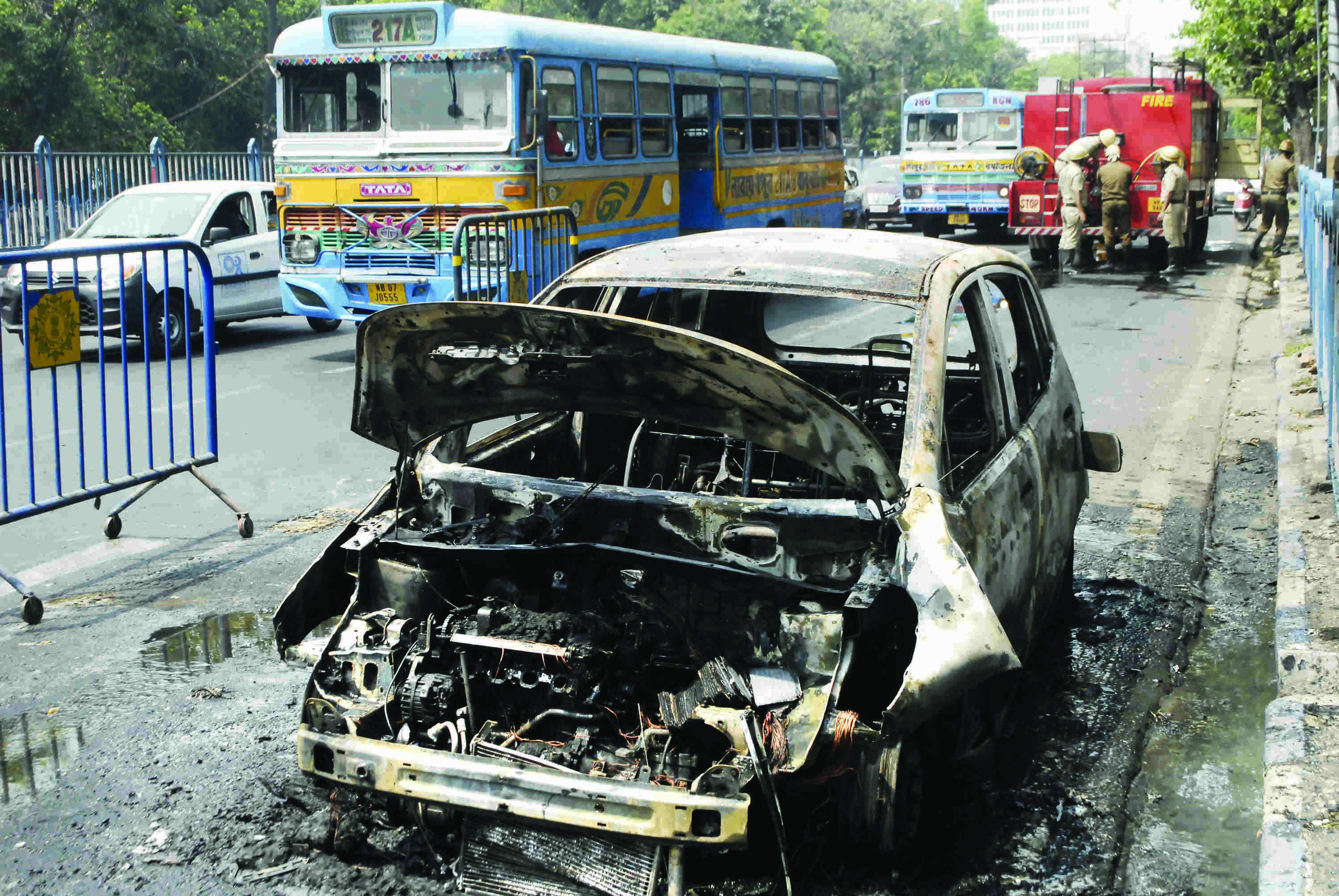 Car catches fire near Curzon Park, none hurt Car catches fire near Curzon Park, none hurt