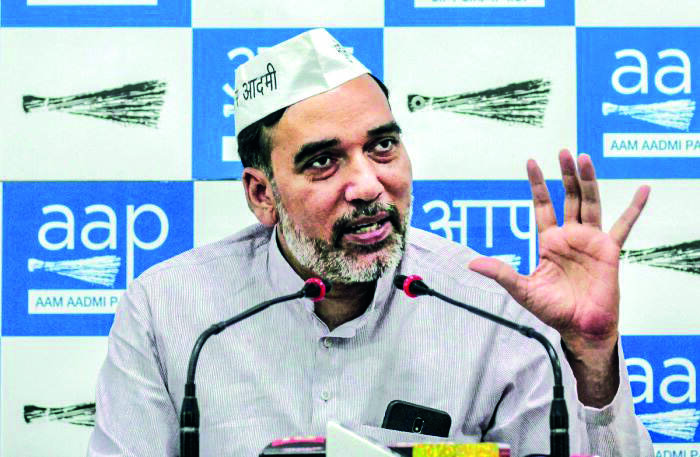 About 94% of complaints on Green Delhi app solved: Rai About 94% of complaints on Green Delhi app solved: Rai