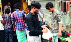 Rise in temperature: Sale of ice increases during Ramadan Rise in temperature: Sale of ice increases during Ramadan