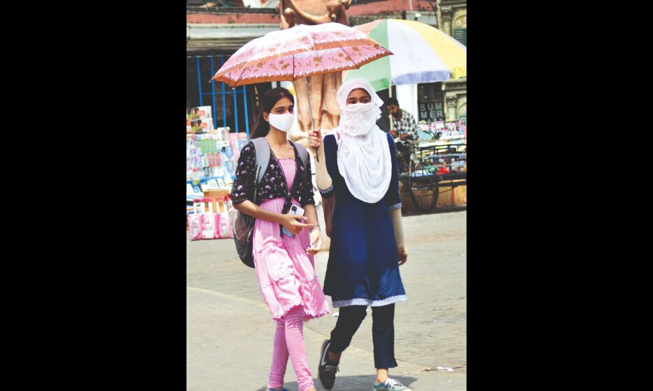 Respite from heatwave in Bengal likely from May 1: MeT Respite from heatwave in Bengal likely from May 1: MeT