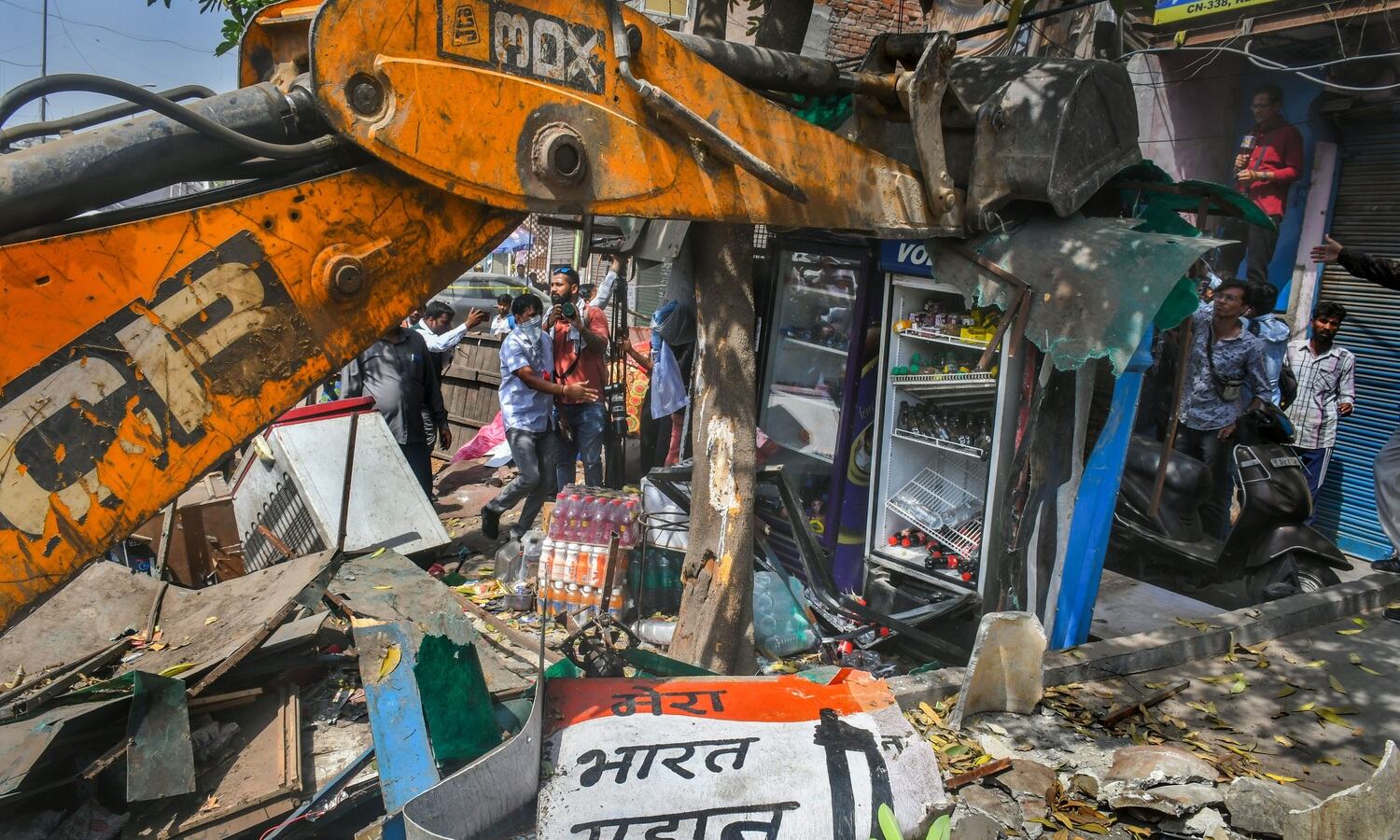 Delhi: Two more held in connection with Jahangirpuri violence