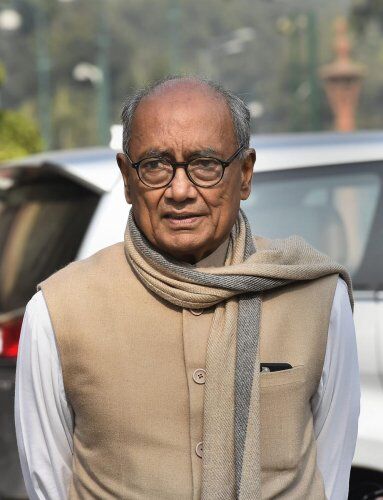 False cases filed against Cong workers in MP by BJP govt, claims Digvijaya; says party to hold protest False cases filed against Cong workers in MP by BJP govt, claims Digvijaya; says party to hold protest
