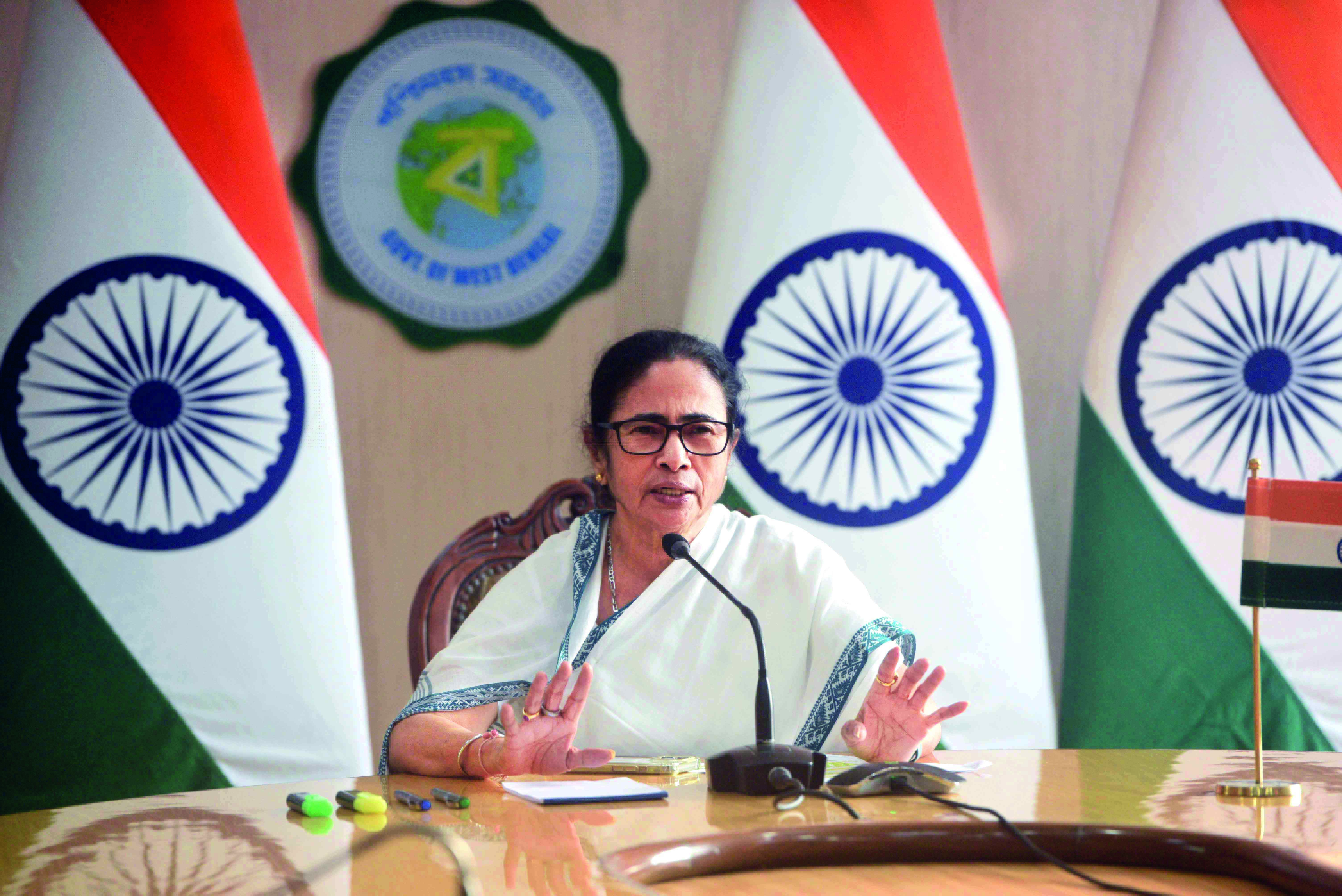 Centre must reduce prices of fuel & cooking gas immediately: Mamata Centre must reduce prices of fuel & cooking gas immediately: Mamata