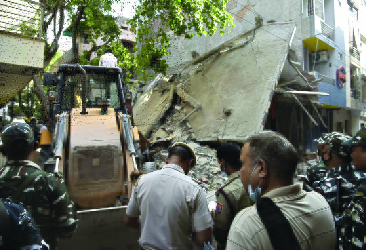 Contractor held for Satya Niketan building collapse that killed two
