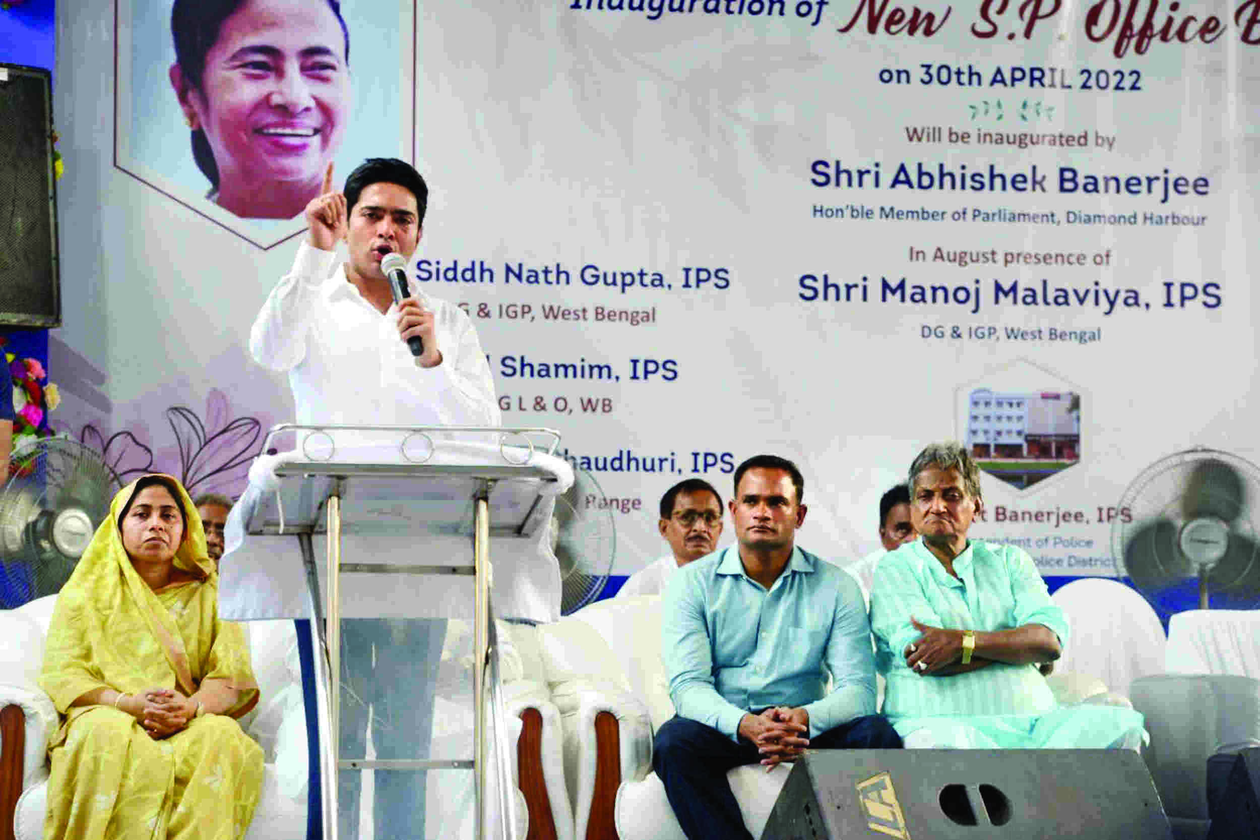 Abhishek lauds Diamond model in curbing Covid, says being followed by many states Abhishek lauds Diamond model in curbing Covid, says being followed by many states