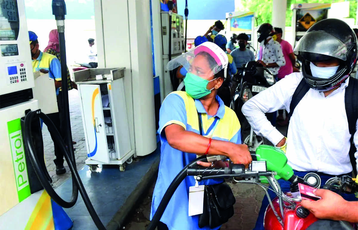 Sales growth of petrol & diesel falls in April on high fuel prices Sales growth of petrol & diesel falls in April on high fuel prices