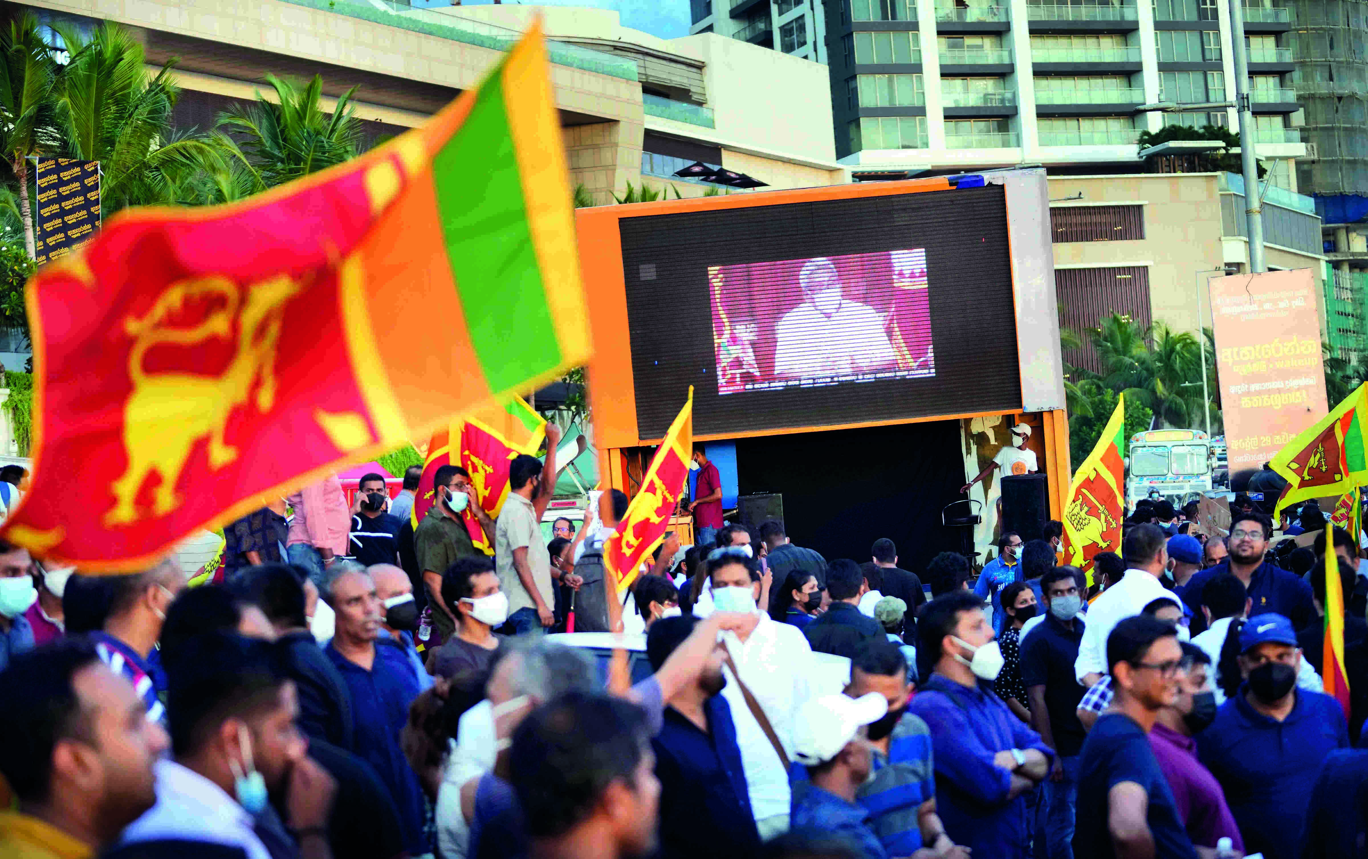 Sri Lankan govt to provide cash to low income families Sri Lankan govt to provide cash to low income families