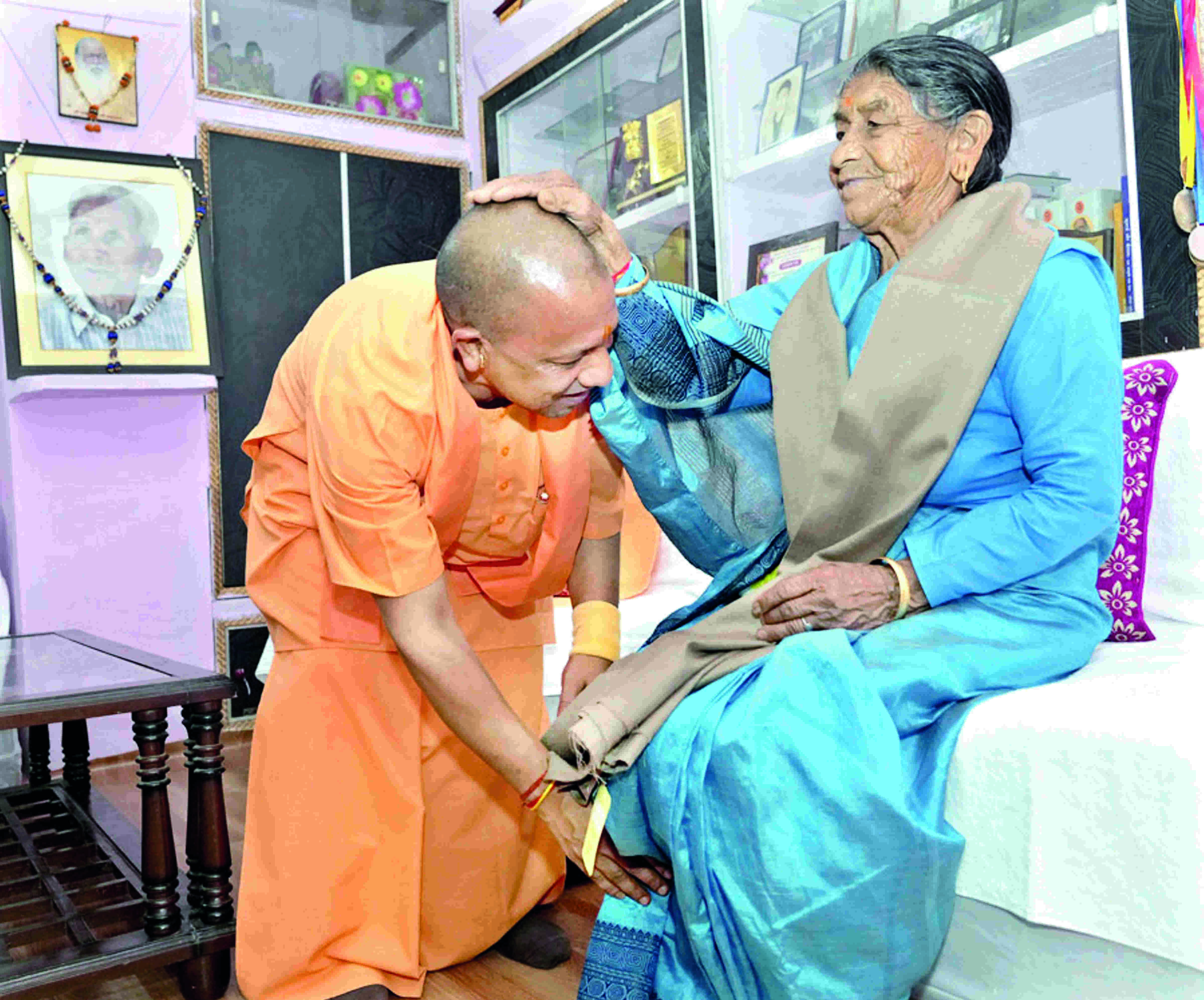 Yogi Adityanath makes first visit to his ancestral village after becoming UP CM Yogi Adityanath makes first visit to his ancestral village after becoming UP CM
