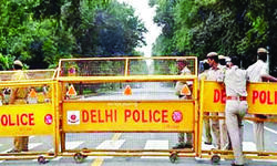 Three held, 37 detained after scuffle between groups from different communities in Delhi Three held, 37 detained after scuffle between groups from different communities in Delhi
