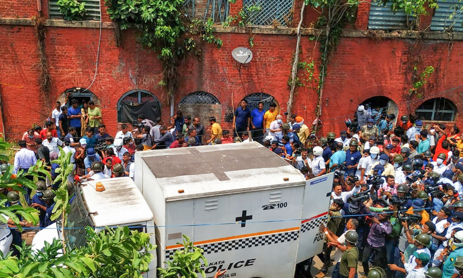 BJP worker found dead in city, Shah to visit his residence