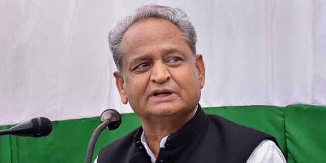 Centre, BJP suppressing media, alleges CM Gehlot