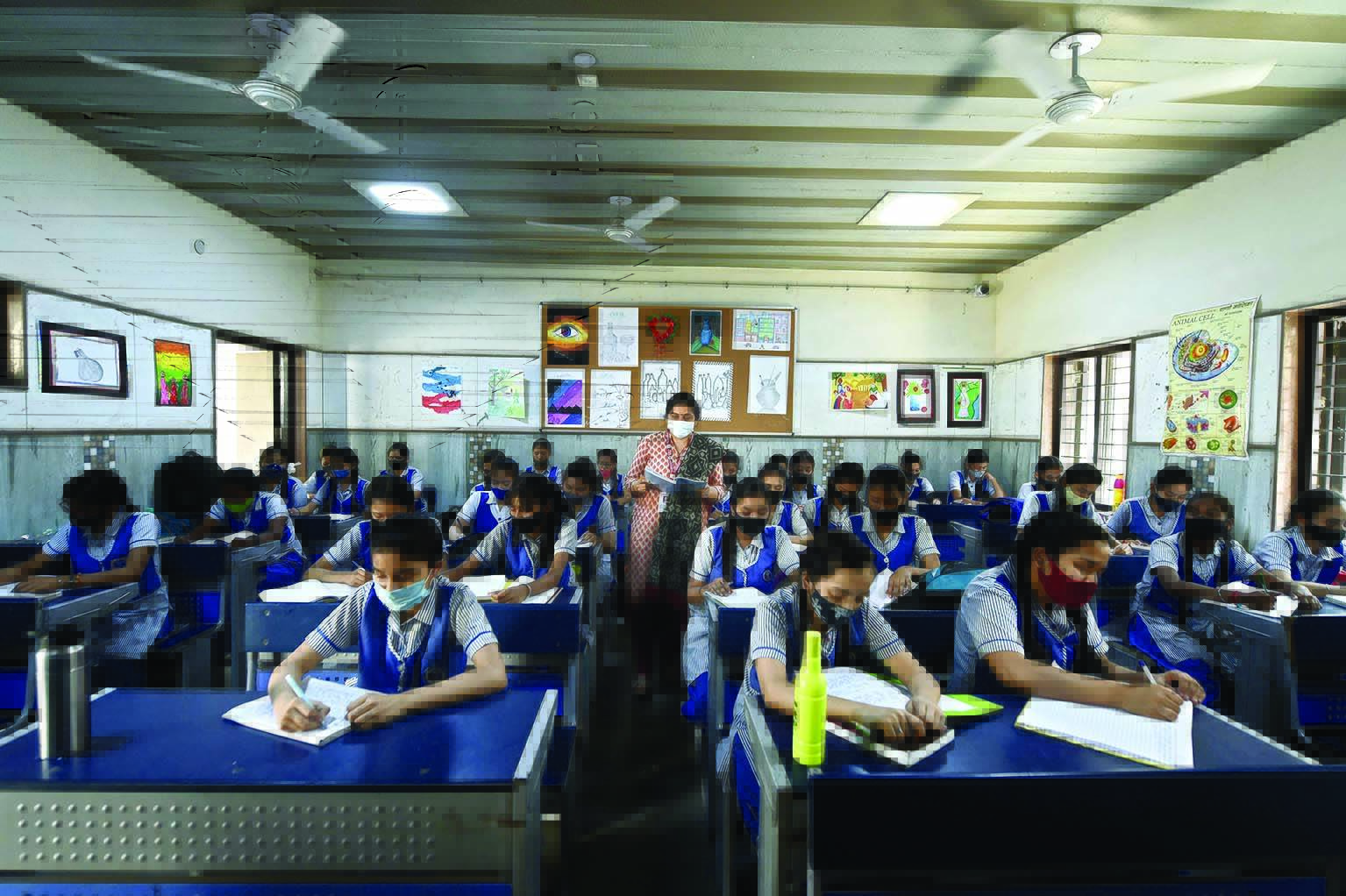 Revising timings, restricting outdoor activities: Delhi-NCR schools take steps as mercury soars Revising timings, restricting outdoor activities: Delhi-NCR schools take steps as mercury soars