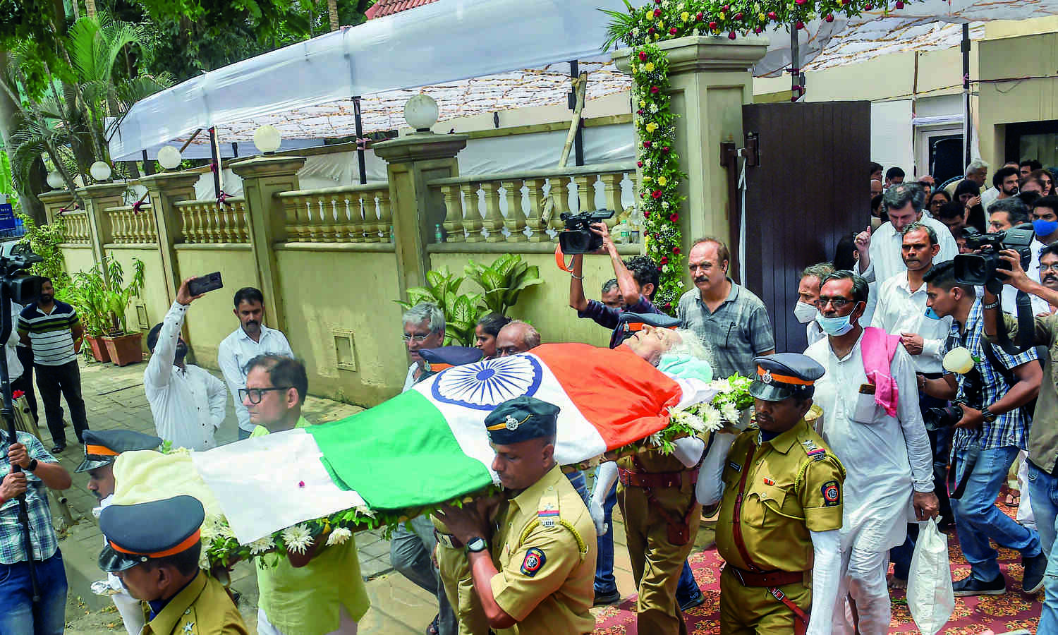 State funeral for   Pt Shivkumar Sharma