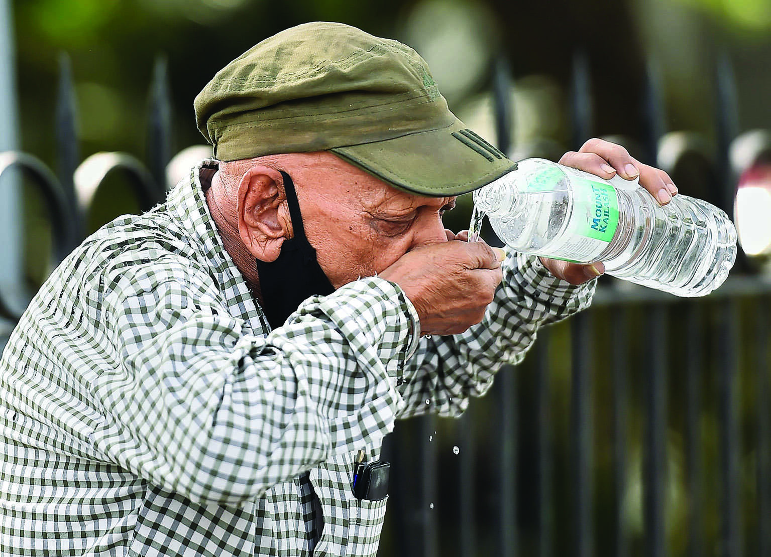 Heatwave returns, temp soars to 45oC in parts of Capital