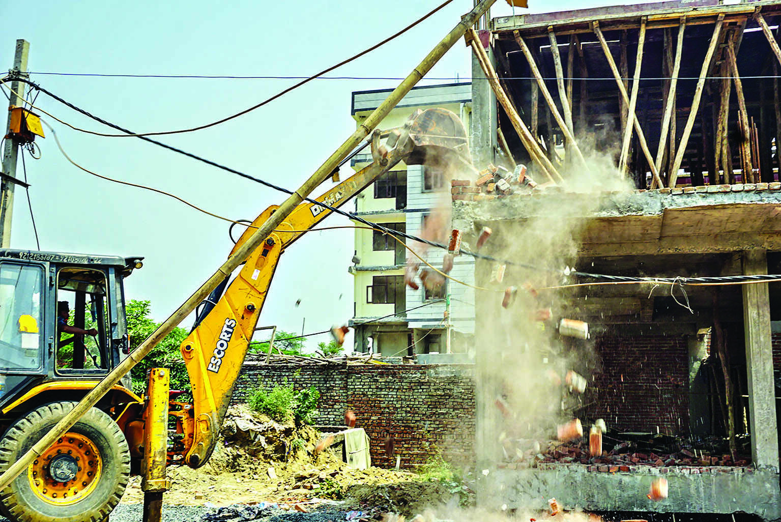 Amidst protests, Delhi civic bodies carry out more demolition drives Amidst protests, Delhi civic bodies carry out more demolition drives