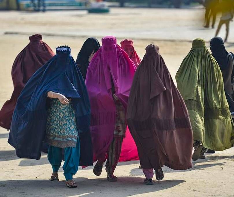 UN holds emergency meeting on Taliban crackdown on women UN holds emergency meeting on Taliban crackdown on women