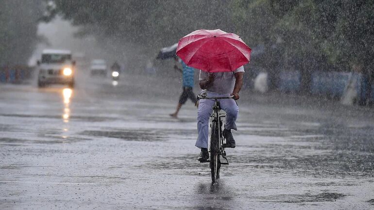 Kerala to get monsoon rains by May 27: IMD