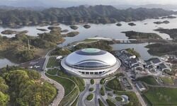 Reigning pandemonium Reigning pandemonium