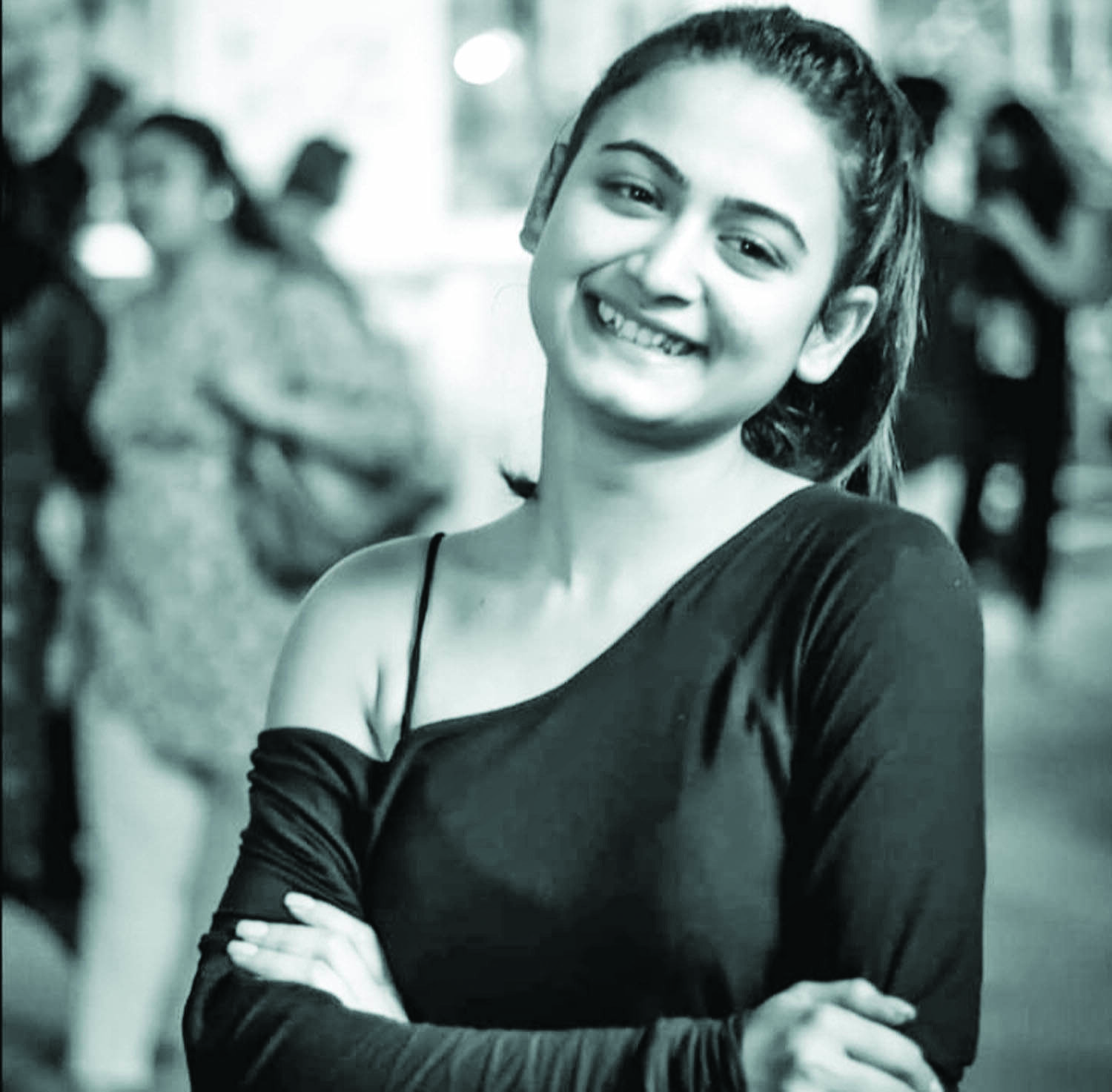 TV actor Pallabi Dey found dead at Garfa home TV actor Pallabi Dey found dead at Garfa home