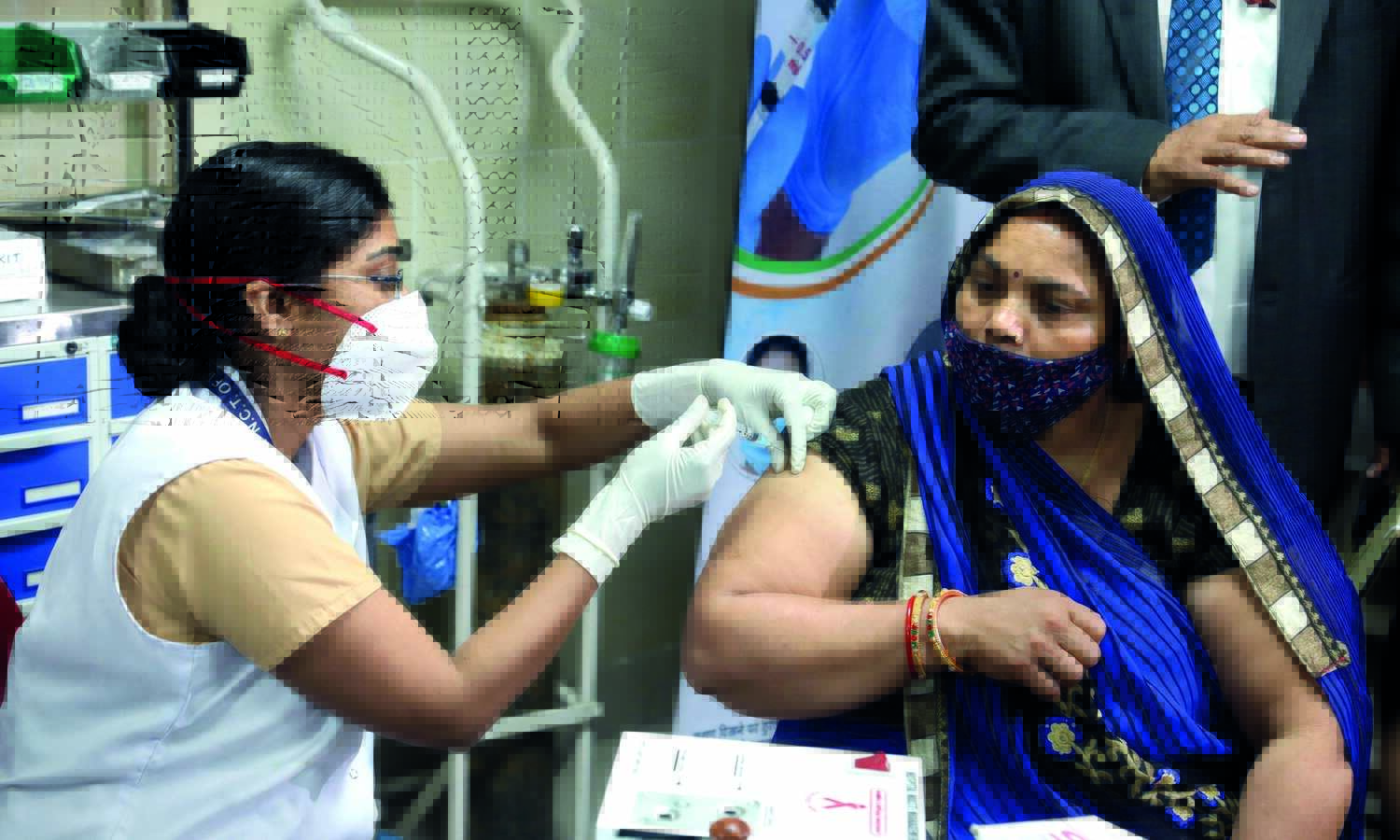 Delhi logs 377 fresh cases,   one more death in a day