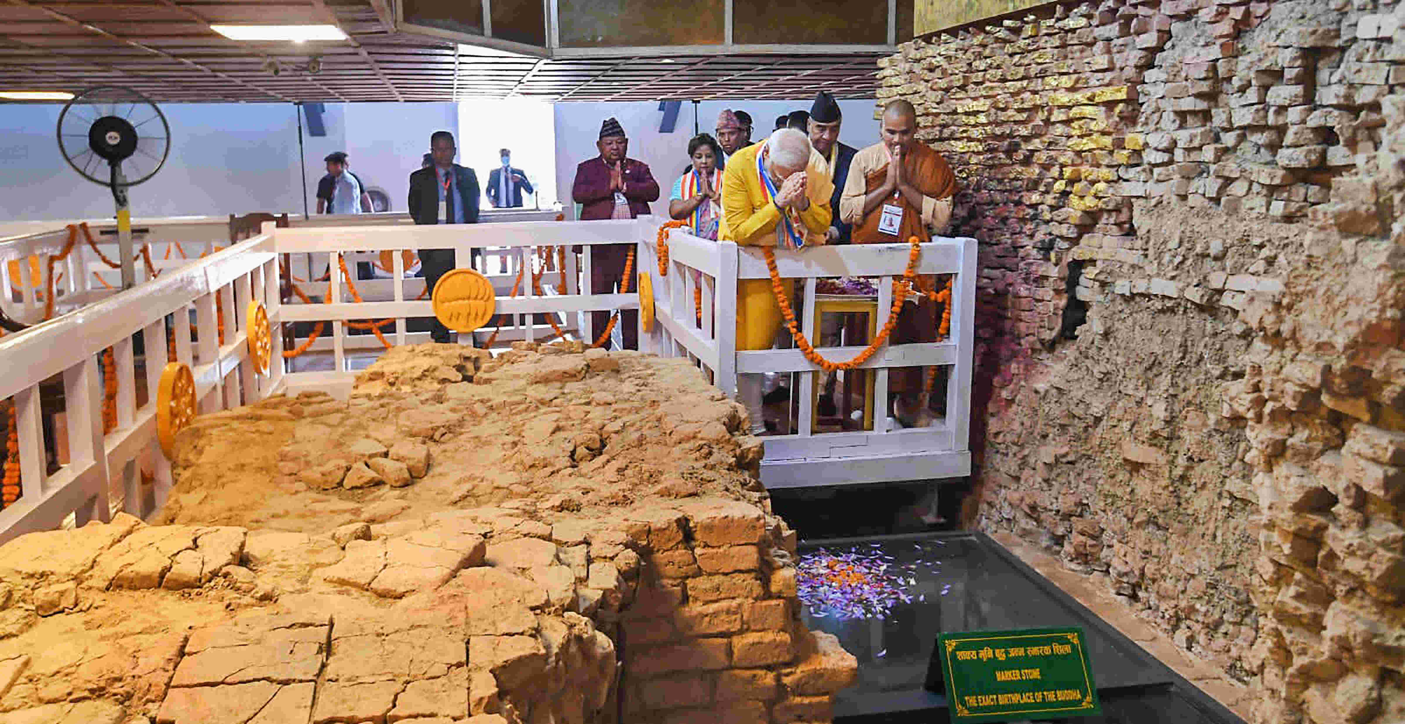 PM Modi prays at Maya Devi temple in Nepals Lumbini; seeks Budhhas blessings for peaceful planet PM Modi prays at Maya Devi temple in Nepals Lumbini; seeks Budhhas blessings for peaceful planet
