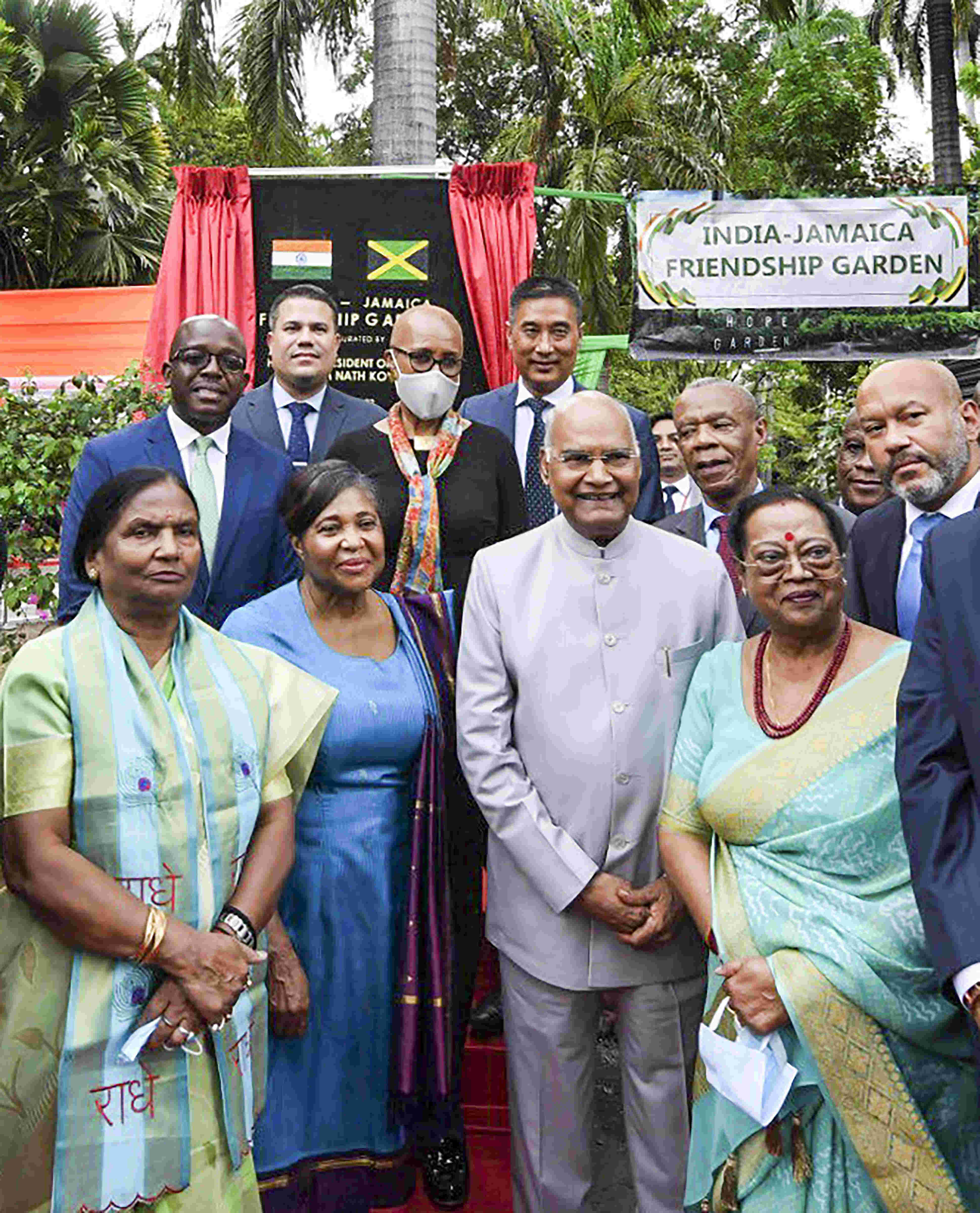 President Kovind meets Jamaican PM; discusses bilateral cooperation President Kovind meets Jamaican PM; discusses bilateral cooperation