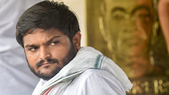 Hardik Patel quits Congress, says its top leaders behave as if they hate Gujarat and Gujaratis Hardik Patel quits Congress, says its top leaders behave as if they hate Gujarat and Gujaratis