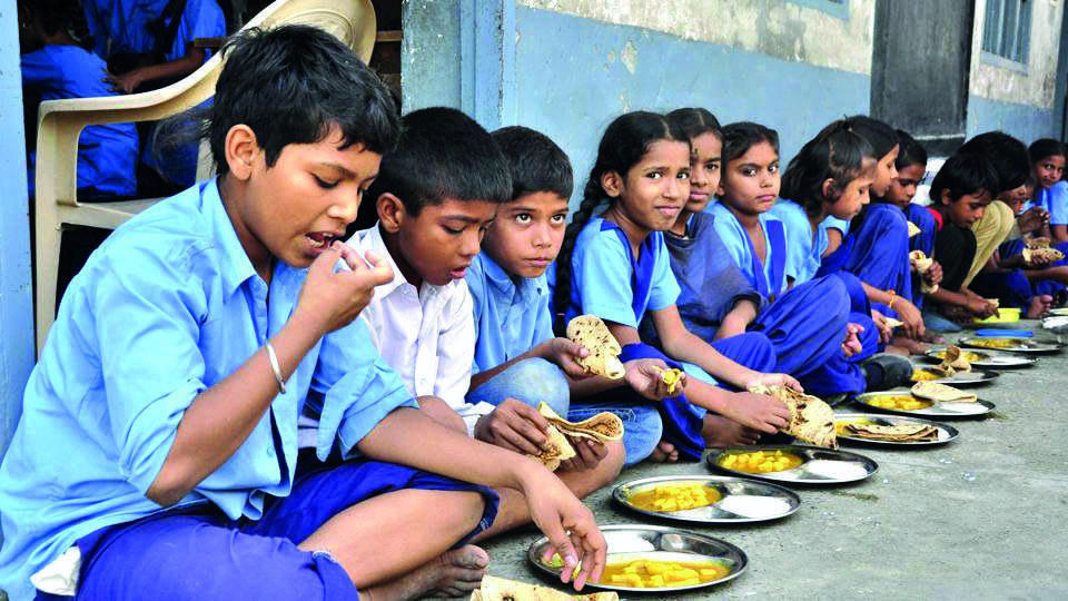 State schools told to distribute midday meals during summer vacation State schools told to distribute midday meals during summer vacation