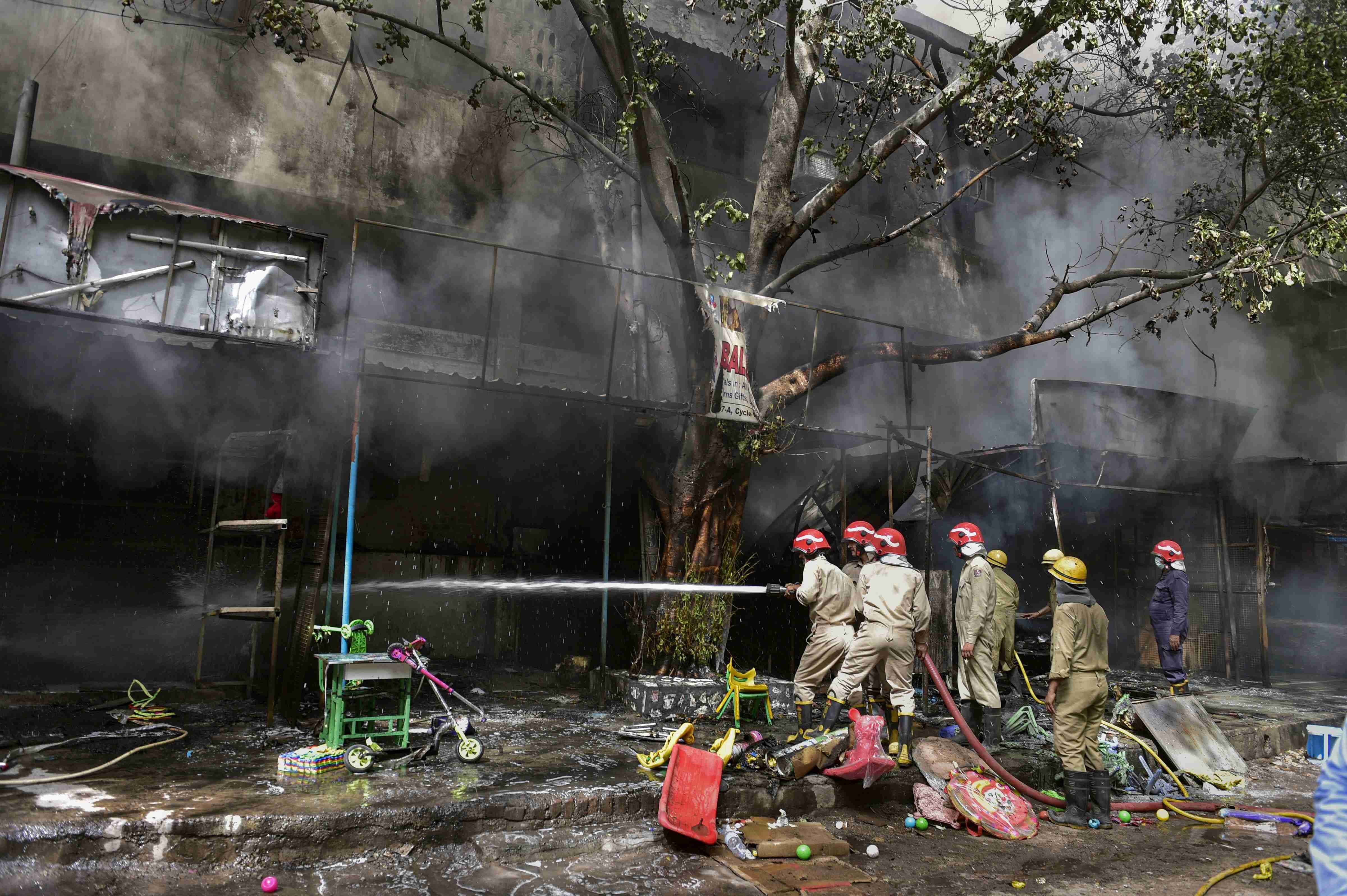 Massive fire at Jhandewalan cycle market in central Delhi