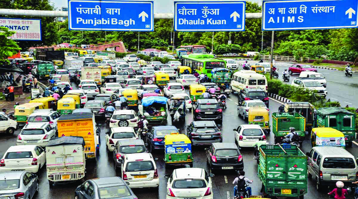 426 traffic violators face action across Noida & Gr Noida