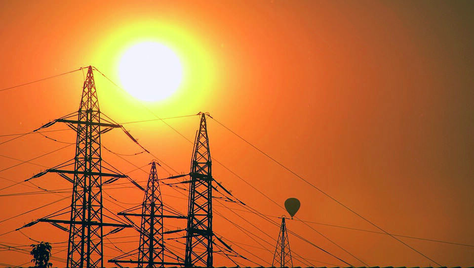 Power Min mulls new scheme for discoms to pay off dues Power Min mulls new scheme for discoms to pay off dues