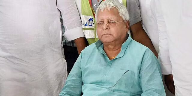 Lalu returns to Patna amid clamour for caste census, fresh CBI case