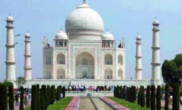 4 tourists booked under riot provocation charge for offering namaz at Taj mosque 4 tourists booked under riot provocation charge for offering namaz at Taj mosque