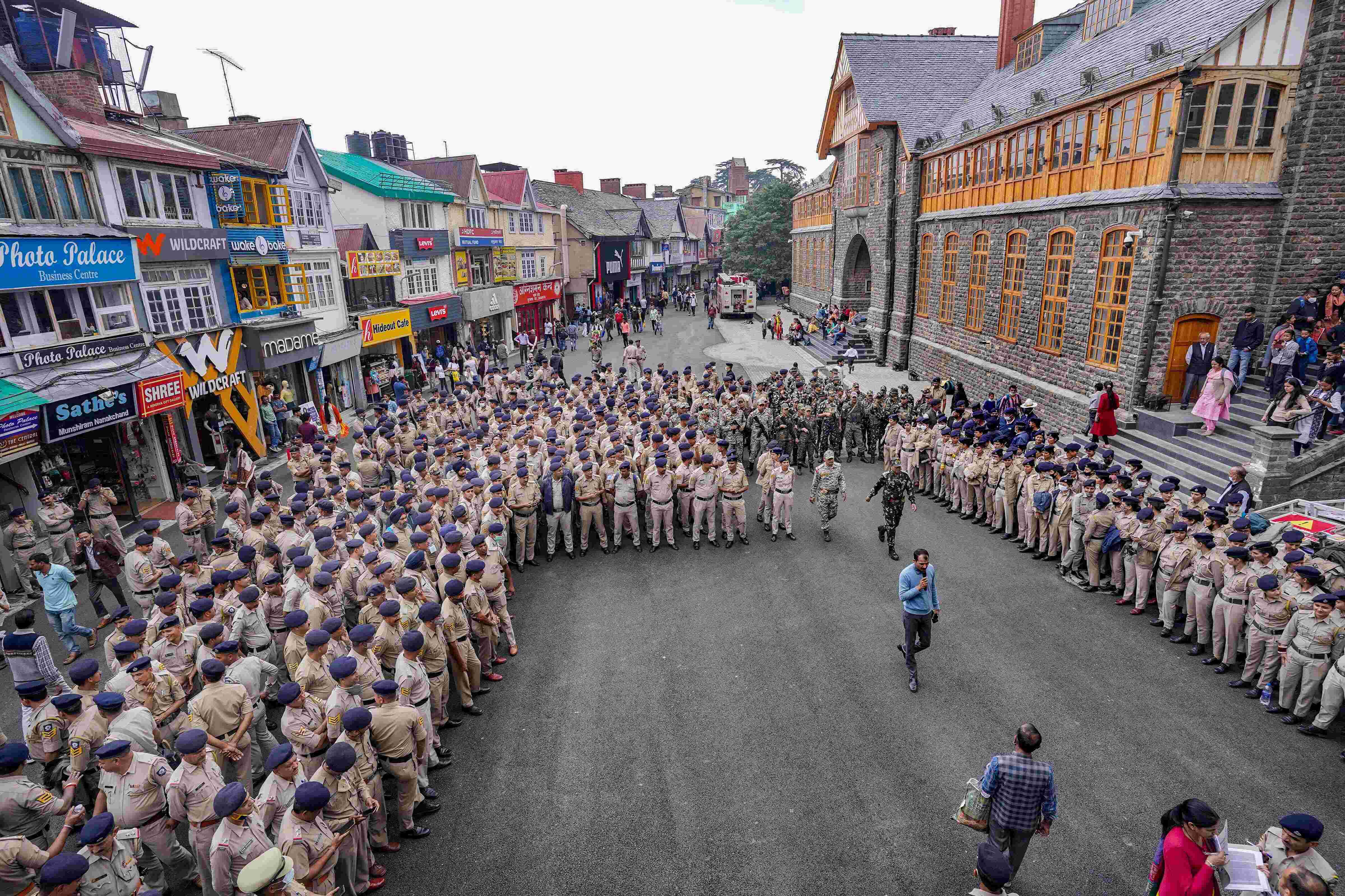 PM Modi may hold road show in Shimla on May 31 PM Modi may hold road show in Shimla on May 31
