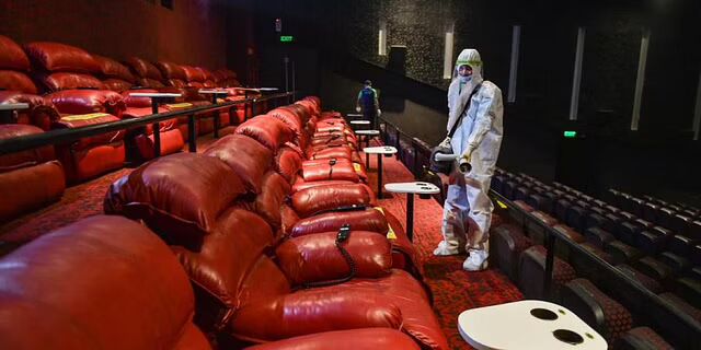 A lost era of cinema halls through eyes of lensmen A lost era of cinema halls through eyes of lensmen